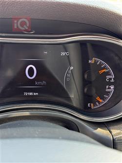 جیپ گراند شیرۆکی